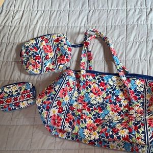 Vera Bradley summer cottage bag set